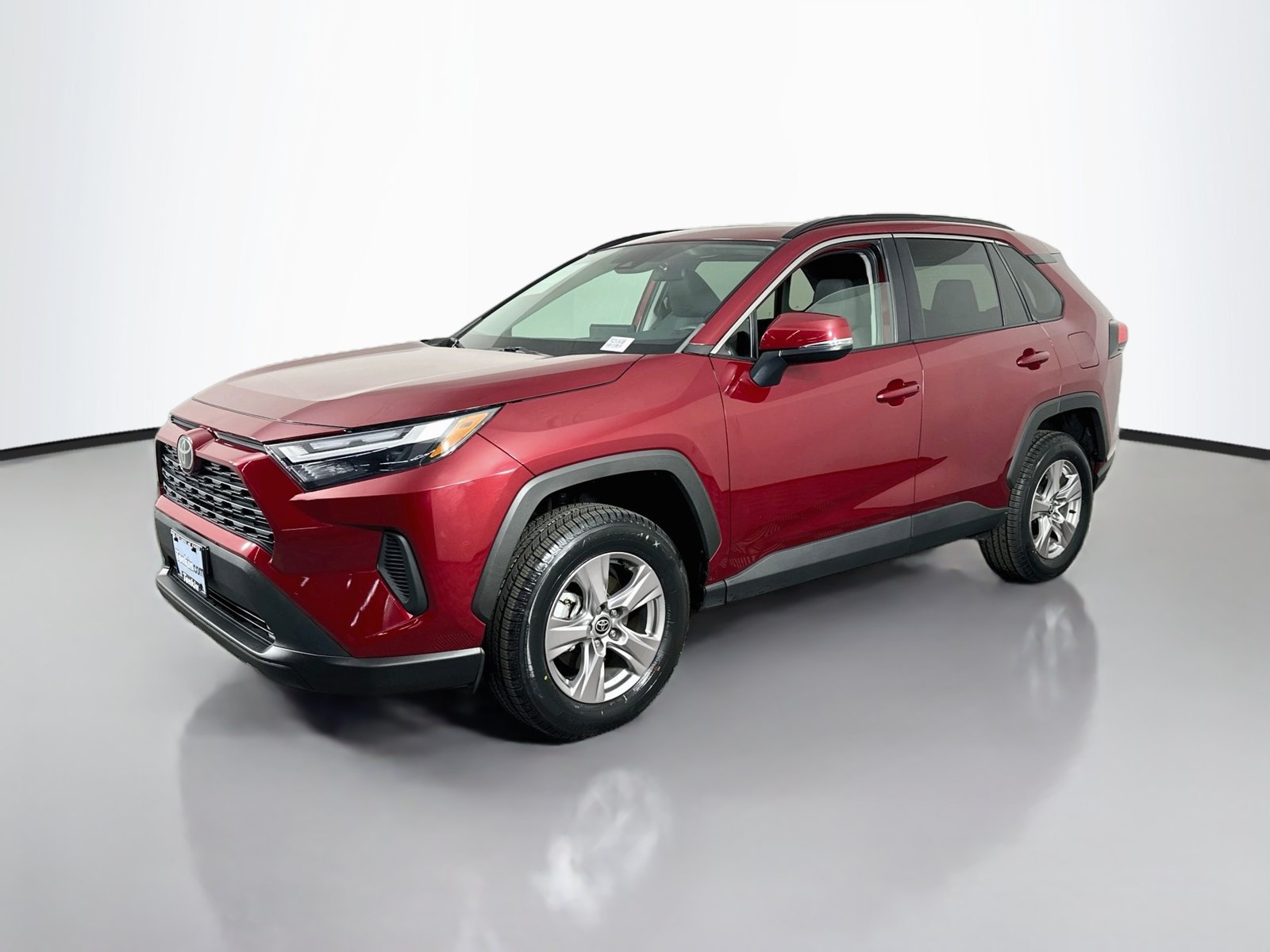 Certified 2022 Toyota RAV4 XLE w/ Convenience Package AWD/4WD image 3