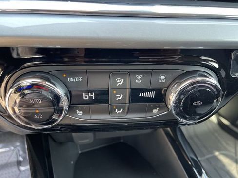 New 2026 Chevrolet Trax LT w/ Driver Confidence Package FWD image 18
