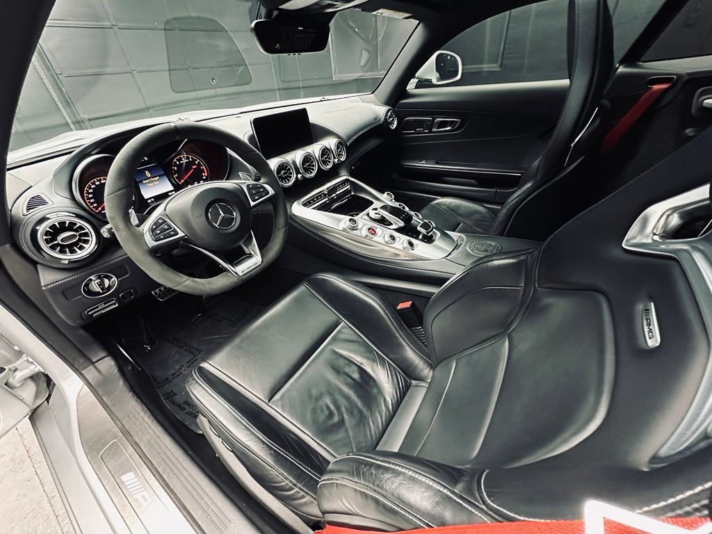 Used 2017 Mercedes-Benz AMG GT S image 18