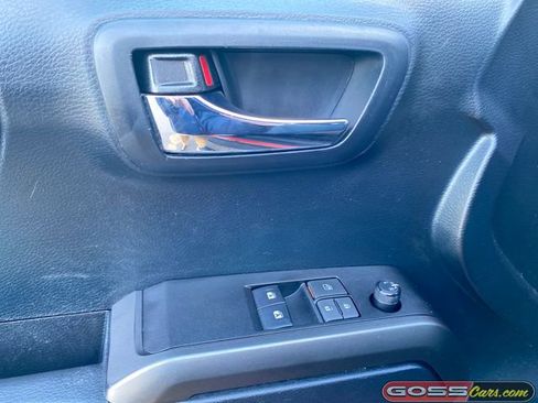 Used 2019 Toyota Tacoma TRD Sport image 24