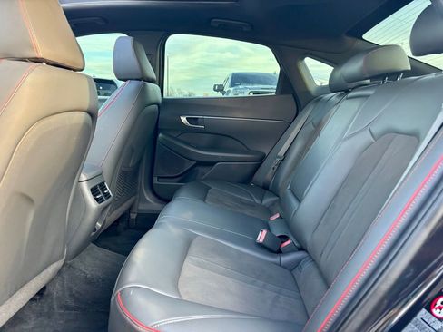 Used 2023 Hyundai Sonata SEL Plus image 10