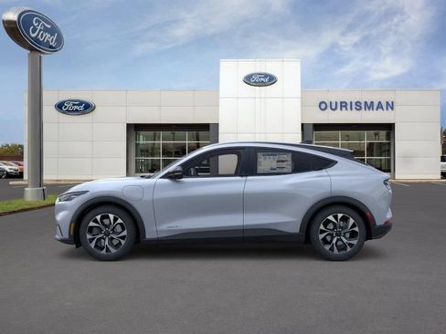 New 2026 Ford Mustang Mach-E Select w/ Comfort Package Lite RWD image 4