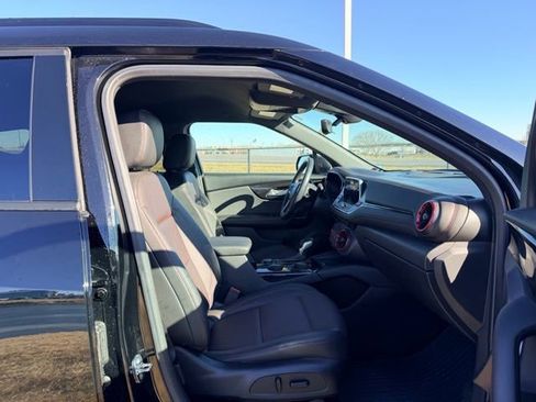 Used 2021 Chevrolet Blazer RS w/ Enhanced Convenience Package image 10