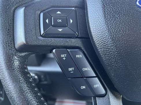 Used 2016 Ford F150 XLT w/ Equipment Group 302A Luxury image 5