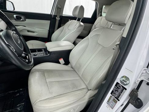 Used 2022 Kia Sorento S AWD/4WD image 10