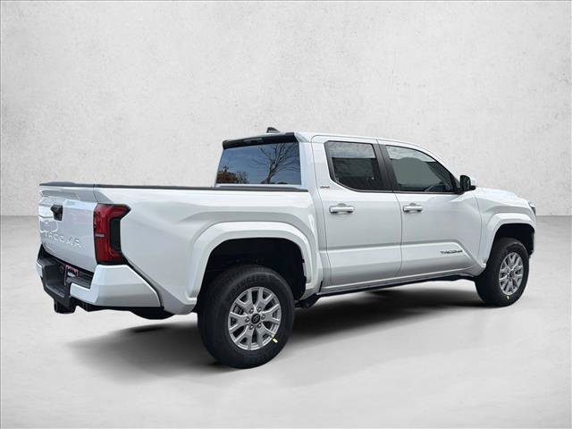 Used 2026 Toyota Tacoma SR5 AWD/4WD image 5