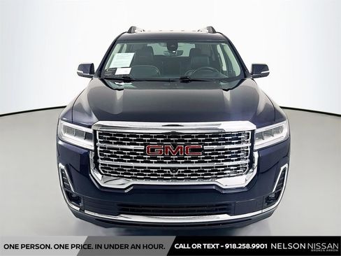 Used 2021 GMC Acadia Denali w/ Denali Ultimate Package AWD/4WD image 2