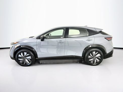 Used 2024 Nissan Ariya AWD image 4