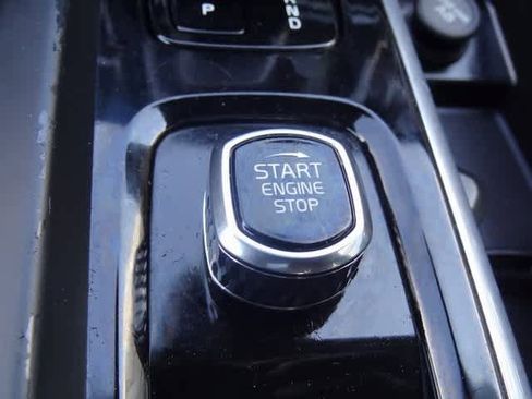 Used 2024 Volvo S60 B5 Plus image 34