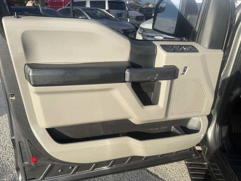Used 2020 Ford F150 XL w/ Equipment Group 101A Mid RWD image 18