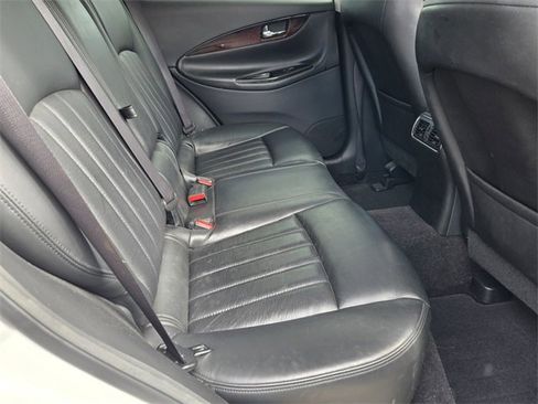 Used 2017 INFINITI QX50 AWD w/ Premium Plus Package image 15