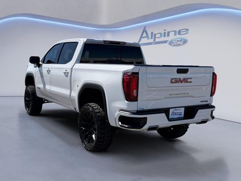 Used 2021 GMC Sierra 1500 AT4 w/ AT4 Preferred Package AWD/4WD image 3