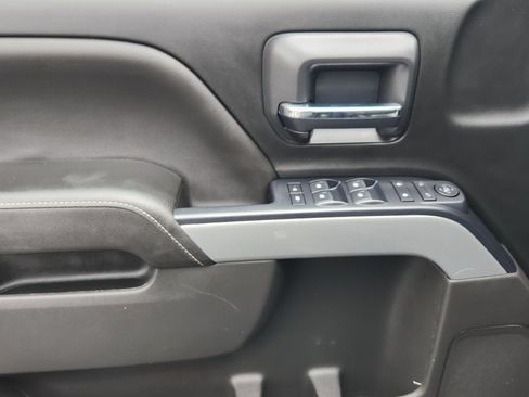 Used 2018 Chevrolet Silverado 1500 LT w/ All Star Edition AWD/4WD image 26