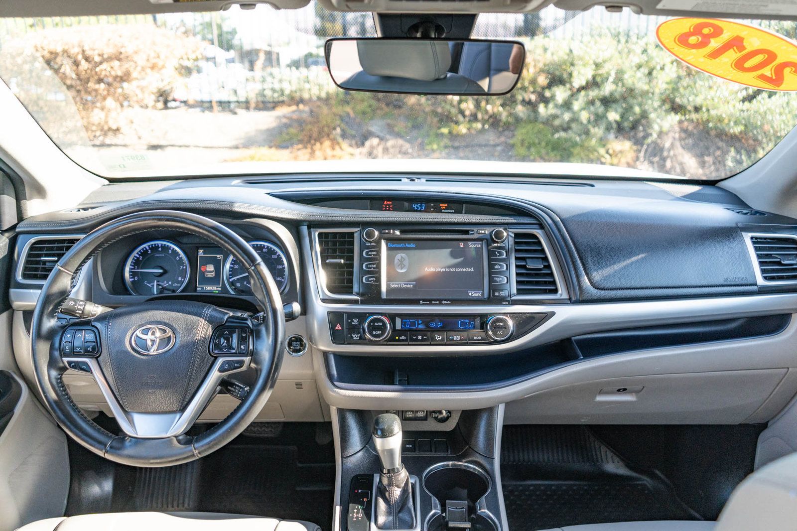 Used 2018 Toyota Highlander XLE FWD image 17