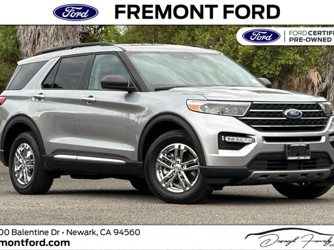 Certified 2024 Ford Explorer XLT w/ Equipment Group 202A AWD/4WD image 1