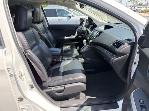 Used 2016 Honda CR-V Touring image 25