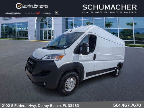 Used 2025 RAM ProMaster 2500 w/ Convenience Group FWD image 3