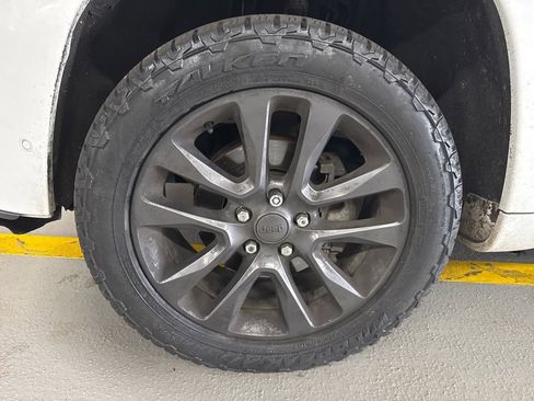 Used 2019 Jeep Grand Cherokee High Altitude image 5