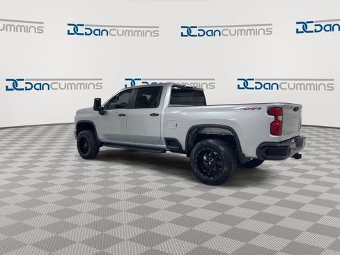 Used 2023 Chevrolet Silverado 2500 Custom w/ Custom Convenience Package AWD/4WD image 6