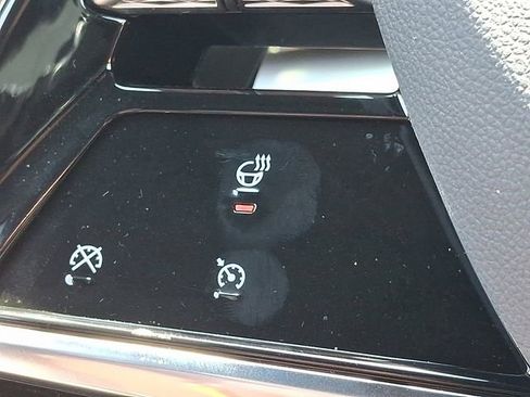 New 2025 Cadillac Lyriq Luxury image 13