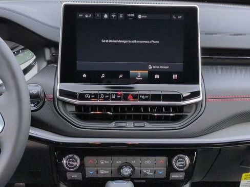 New 2026 Jeep Compass Trailhawk image 18