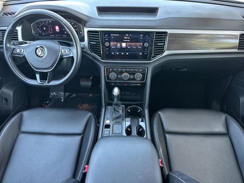 Used 2019 Volkswagen Atlas SEL FWD image 4