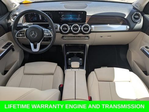 Used 2021 Mercedes-Benz GLB 250 4MATIC image 16