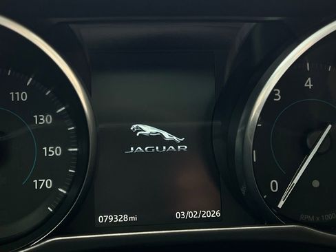 Used 2016 Jaguar XF Premium image 47