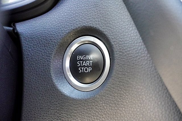 Used 2025 Toyota Corolla SE FWD image 40