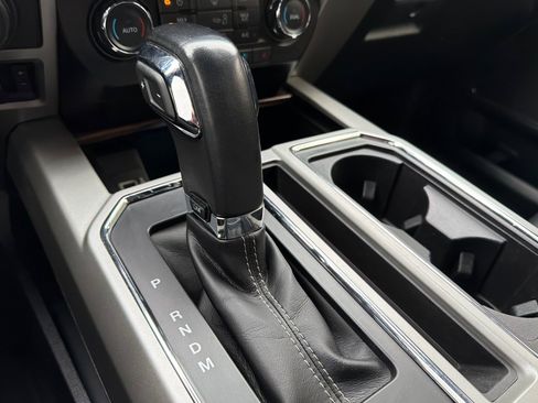 Used 2020 Ford F150 Lariat image 20