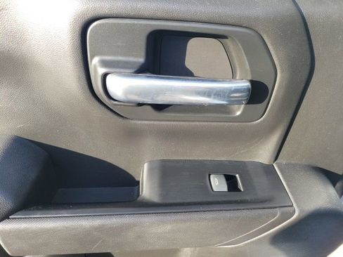 Used 2019 Chevrolet Silverado 1500 LT image 32