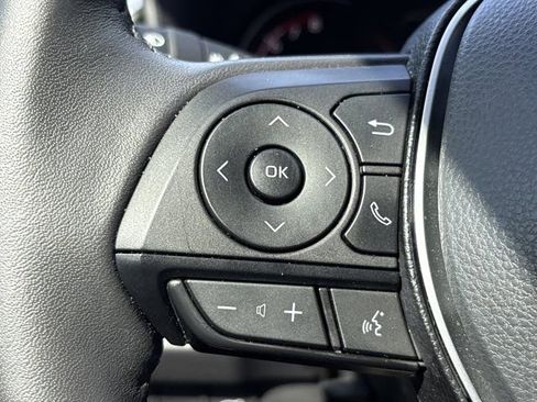 Used 2025 Toyota RAV4 XLE Premium FWD image 26
