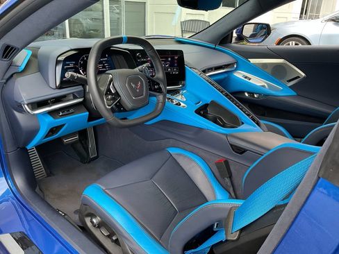 Used 2020 Chevrolet Corvette Stingray Premium Cpe w/ 3LT Preferred Equipment Group RWD image 21