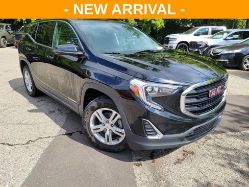 Used 2019 GMC Terrain SLE w/ Driver Convenience Package AWD/4WD image 1