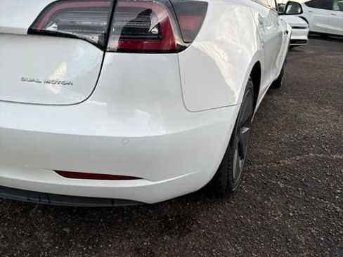 Used 2022 Tesla Model 3 Long Range AWD/4WD image 6