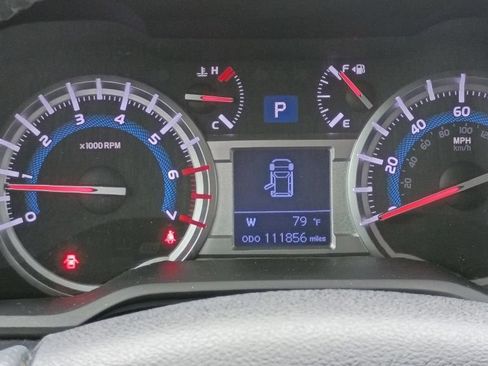 Used 2015 Toyota 4Runner SR5 RWD image 32