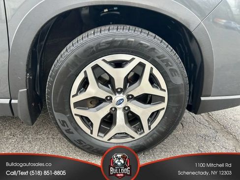 Used 2021 Subaru Forester Premium AWD/4WD image 31