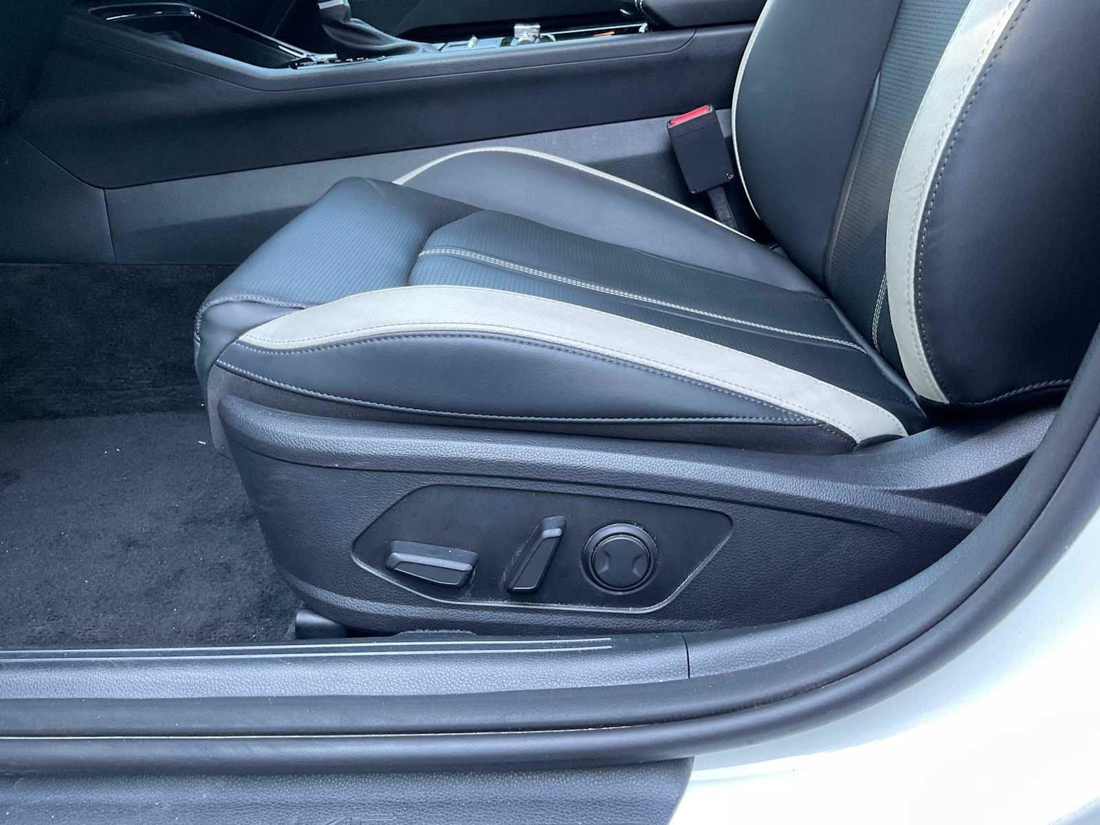 Used 2025 Kia K5 GT-Line FWD image 12