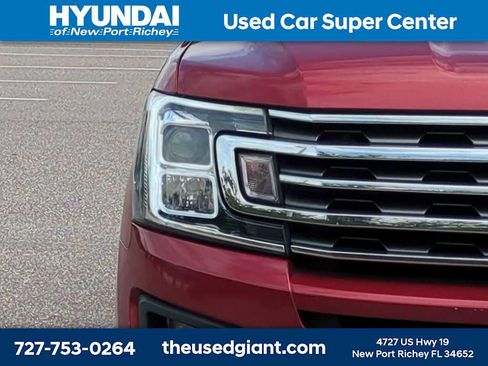 Used 2019 Ford Expedition XLT w/ Equipment Group 202A RWD image 9