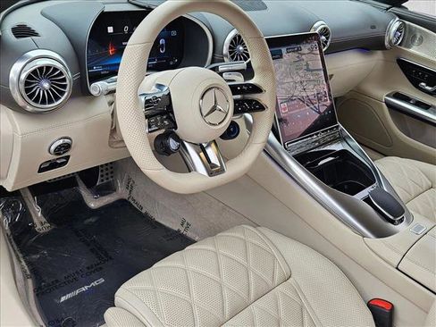 Used 2022 Mercedes-Benz SL 55 AMG 4MATIC image 10