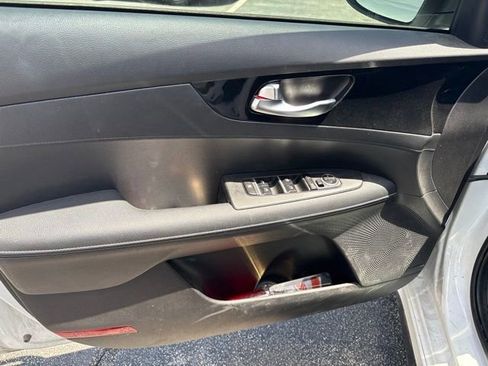 Certified 2023 Kia Forte GT-Line w/ GT-Line Premium Package FWD image 16