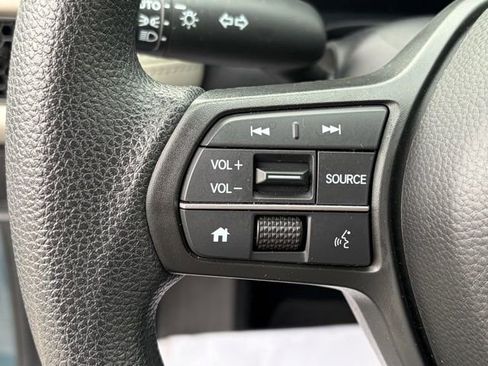 Certified 2023 Honda HR-V LX image 16