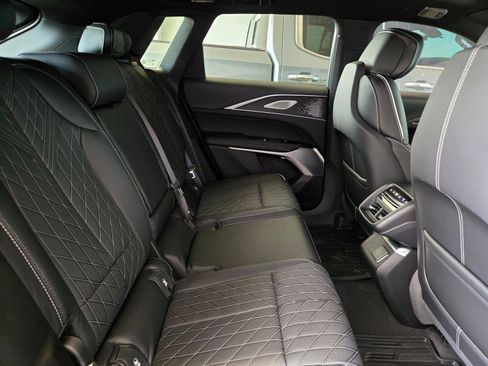 Certified 2026 Cadillac Lyriq V AWD/4WD image 28