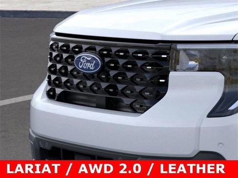 New 2025 Ford Maverick Lariat image 18