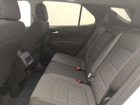 Used 2023 Chevrolet Equinox LT AWD/4WD image 18