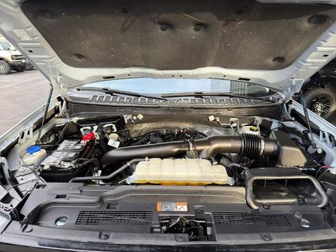 Certified 2025 Ford Expedition Max Platinum w/ Driver's Package image 5