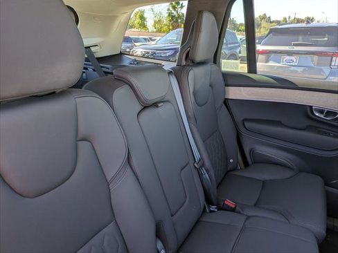 Used 2025 Volvo XC90 B6 Plus w/ Protection Package Premier image 23