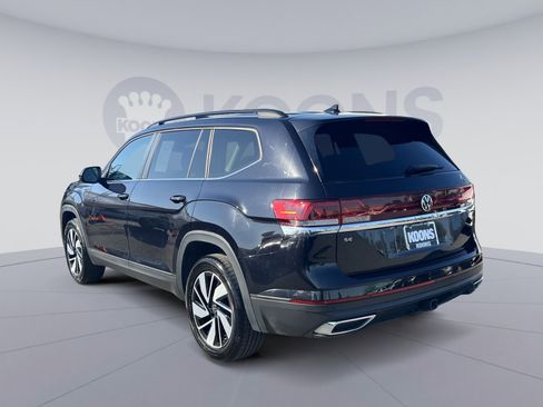 Used 2025 Volkswagen Atlas SE FWD image 8