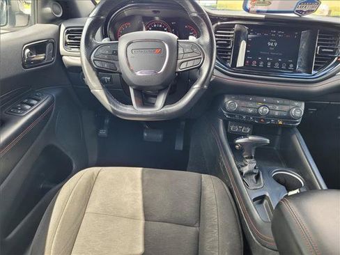 Used 2023 Dodge Durango GT RWD image 10