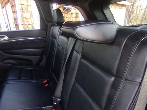 Used 2019 Jeep Grand Cherokee Limited image 33